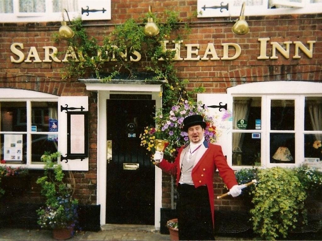 The Saracens Head Inn Amersham Kültér fotó